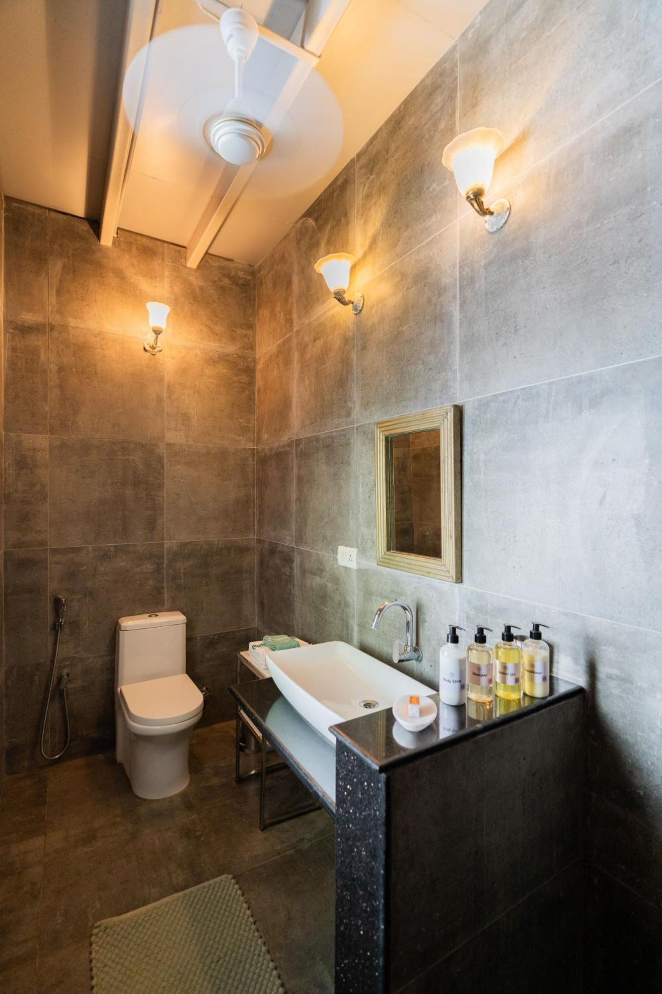 Maison Twenty Six By Luxunlock Private Villas Пондичерри Экстерьер фото