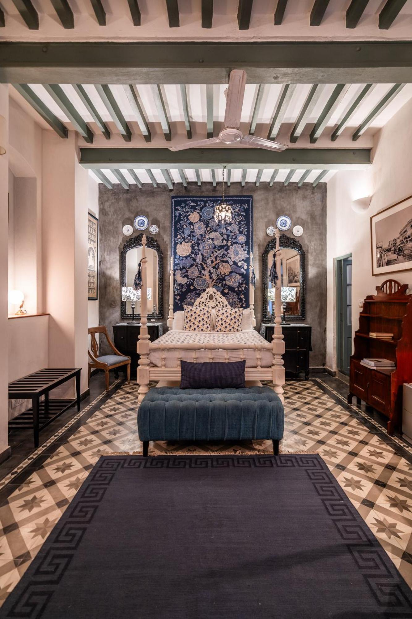 Maison Twenty Six By Luxunlock Private Villas Пондичерри Экстерьер фото