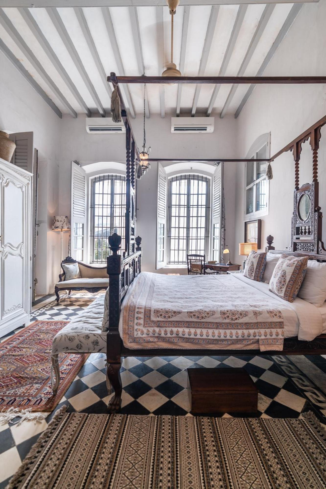 Maison Twenty Six By Luxunlock Private Villas Пондичерри Экстерьер фото
